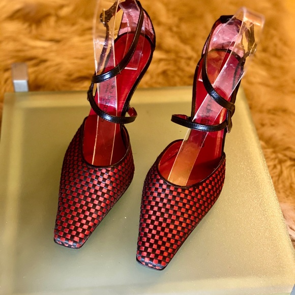 Claudio Fracassa Red & Black Heel - Picture 3 of 7